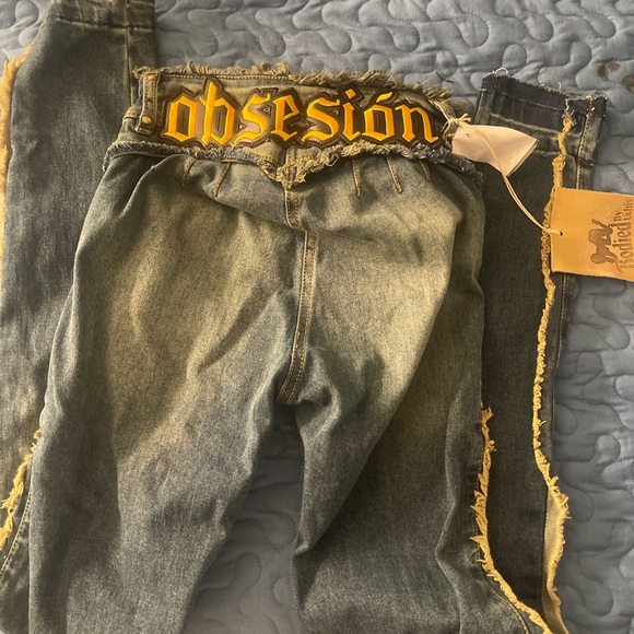 Kali uchis first drop pants, limited edition. In perfect condition. - Picture 5 of 5